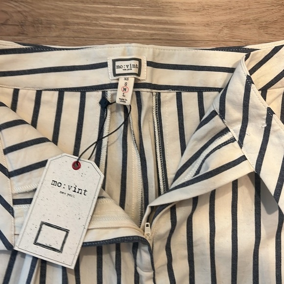 Mo Vint Women Cropped Stripe Wide Leg Pants, Blue Stripe Size - Medium NWT - Picture 4 of 12